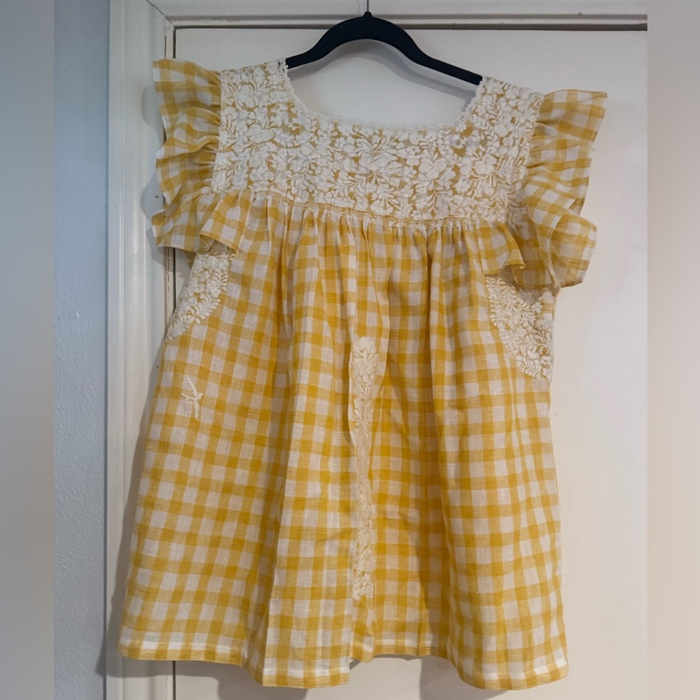 Mi Golondrina Yellow Gingham Ruffle Top & short set